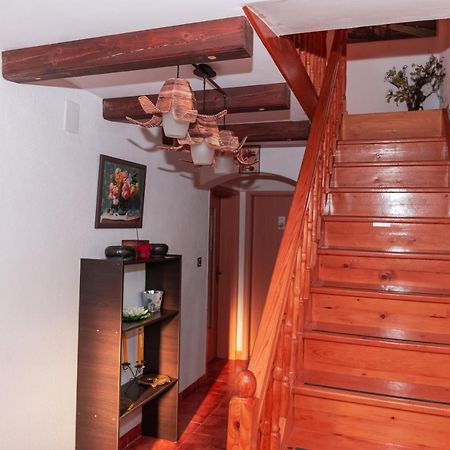 Casa Ursului Hotel Bujoreni Bagian luar foto