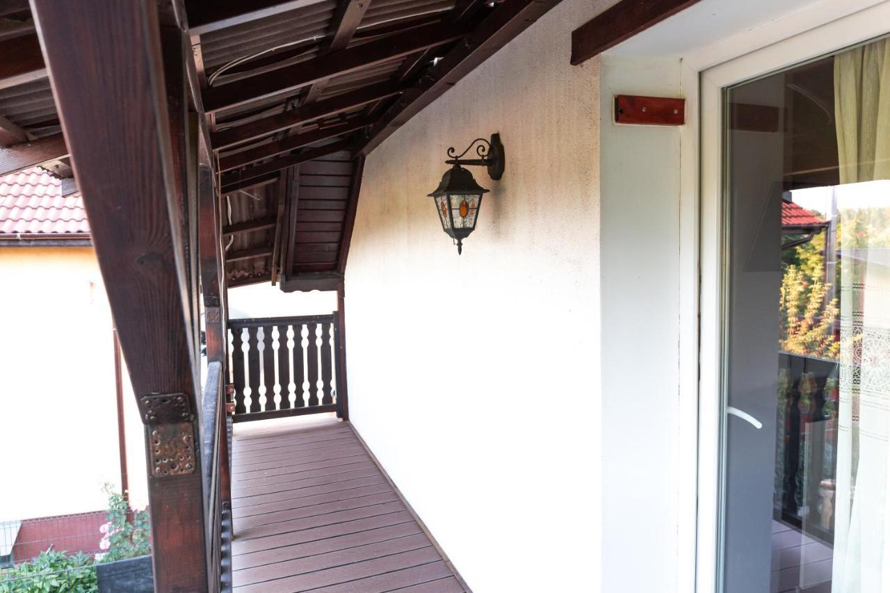 Casa Ursului Hotel Bujoreni Bagian luar foto