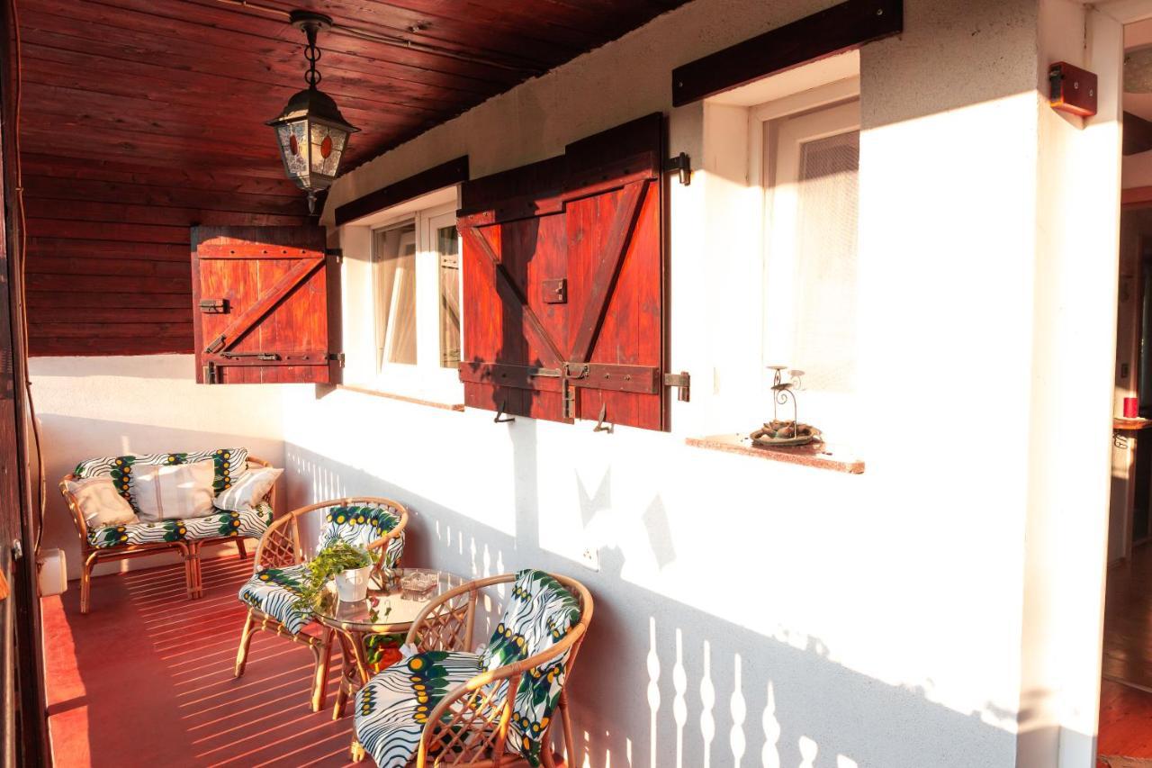 Casa Ursului Hotel Bujoreni Bagian luar foto